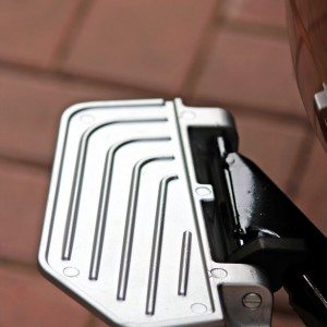 Mahindra Gusto  Review Details