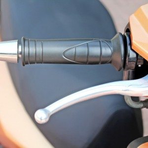 Mahindra Gusto  Review Details