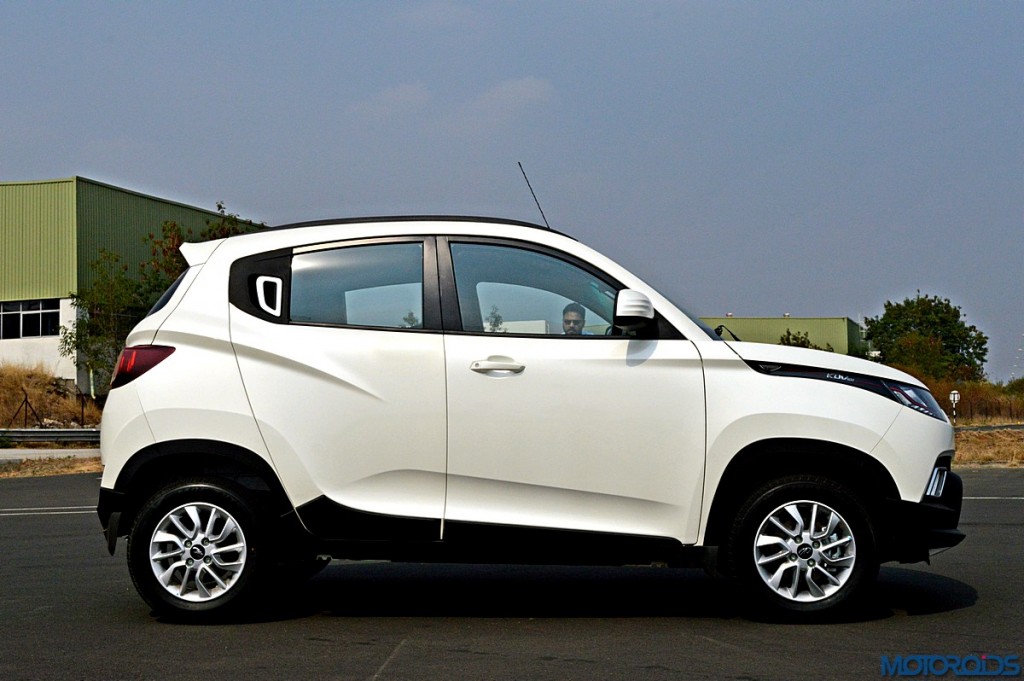 Mahindra KUV100 (47)