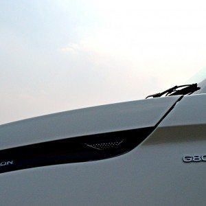 Mahindra KUV