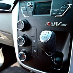 Mahindra KUV Gear Lever