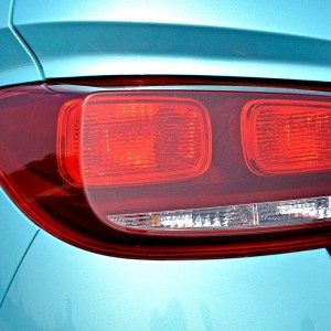 Mahindra KUV Tail lamp