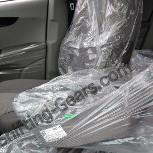 Mahindra KUV front seat