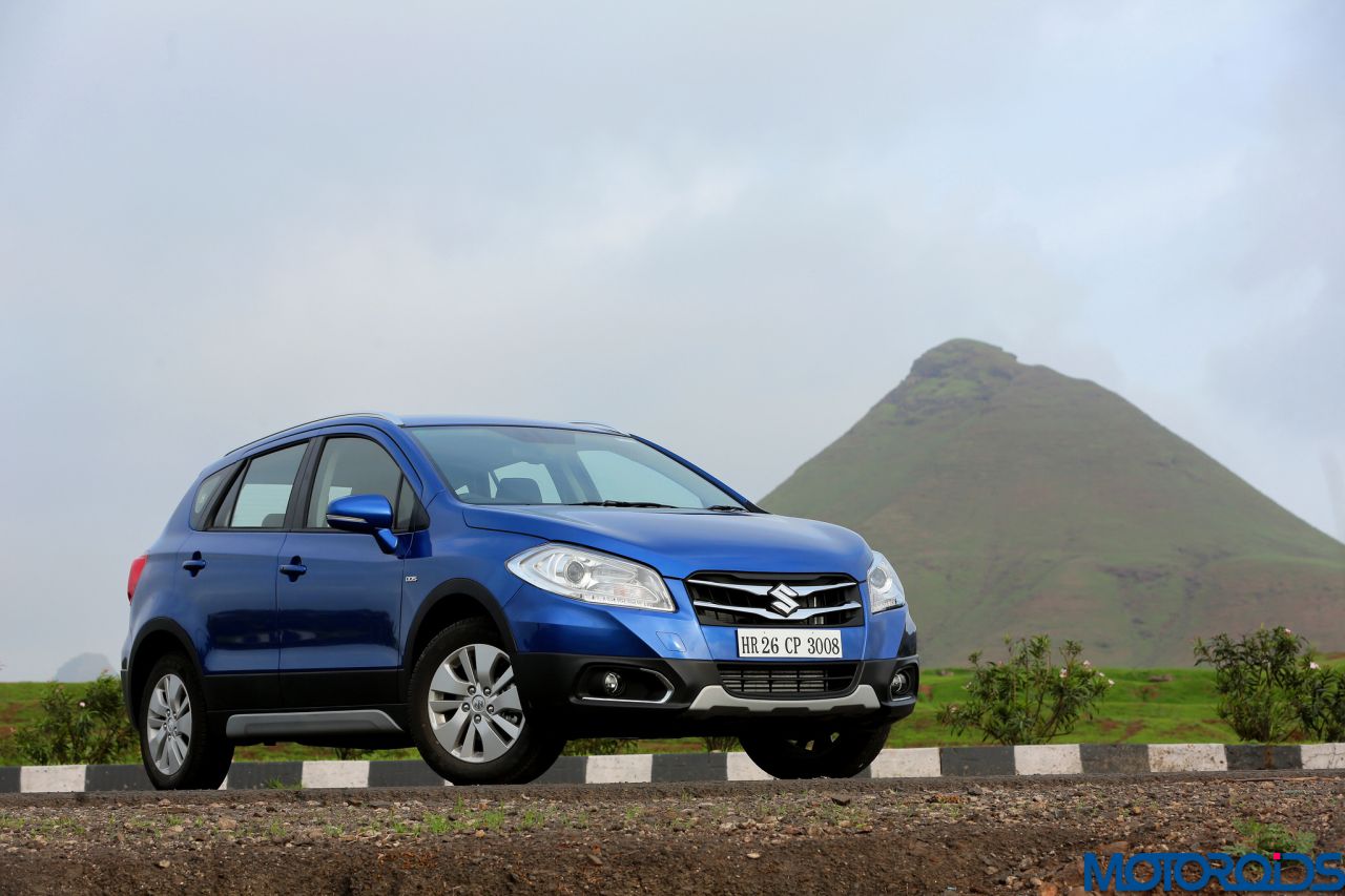 Maruti-Suzuki-S-Cross-front-quarter-1