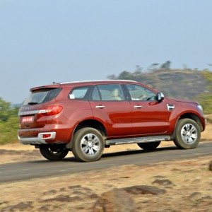 New  Ford Endeavour action