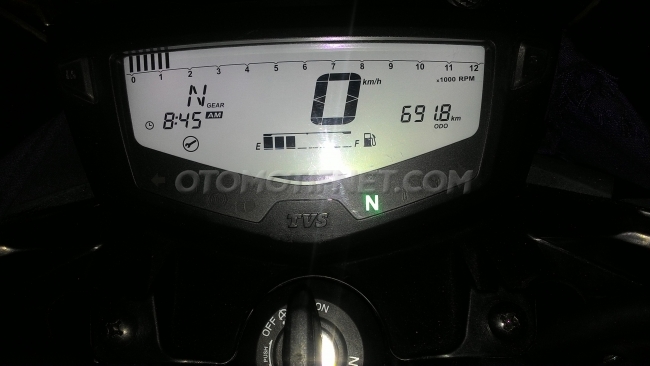 TVS Apache 200 Instrument Cluster