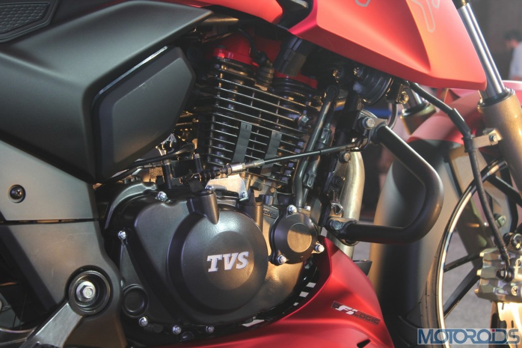 TVS Apache RTR 200 4V (49)