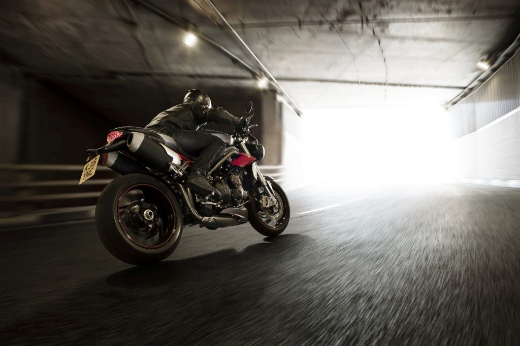 Triumph Speed Triple S and R (8)