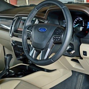 new  Ford Endeavour details