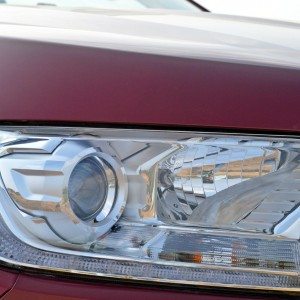 new  Ford Endeavour headlamp