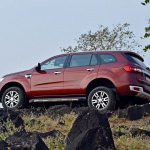 new  Ford Endeavour india review