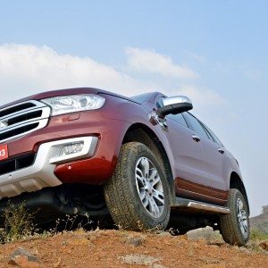 new  Ford Endeavour india review