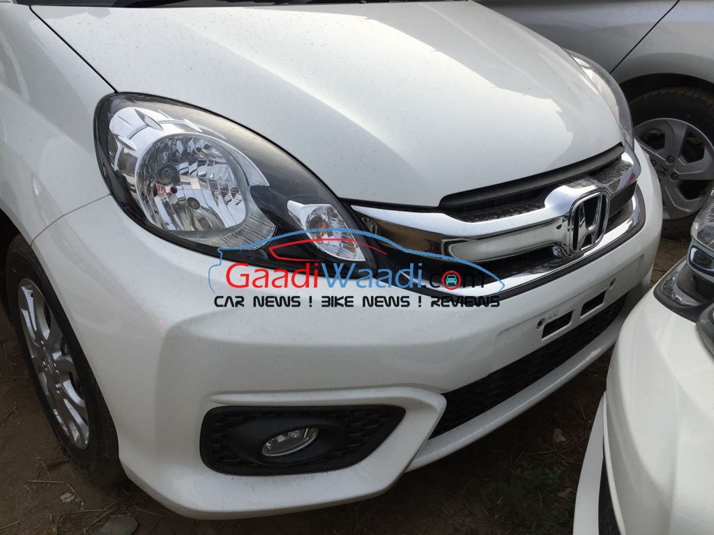 2016 Honda Amaze facelift (3)