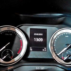 Skoda Superb instrument cluster