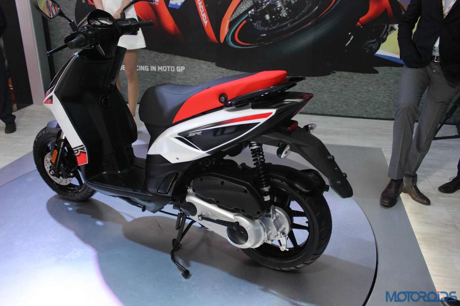 Auto Expo 2016 Aprilia SR 150 (2)