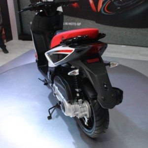 Auto Expo  Aprilia SR