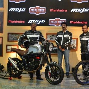 Auto Expo  Mahindra Mojo Scrambler and Adventure Concept