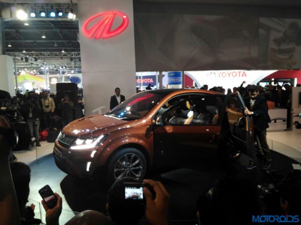 Auto Expo 2016 Mahindra XUV Aero (5)