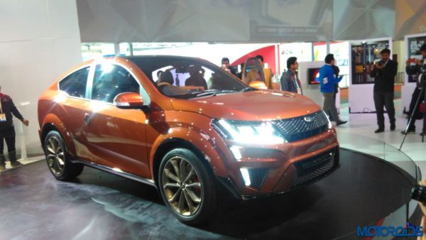 Auto Expo 2016 Mahindra XUV Aero (8)