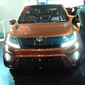 Auto Expo  Mahindra XUV Aero Concept