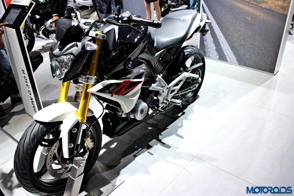 BMW G-310-R - Auto Expo 2016 (1)