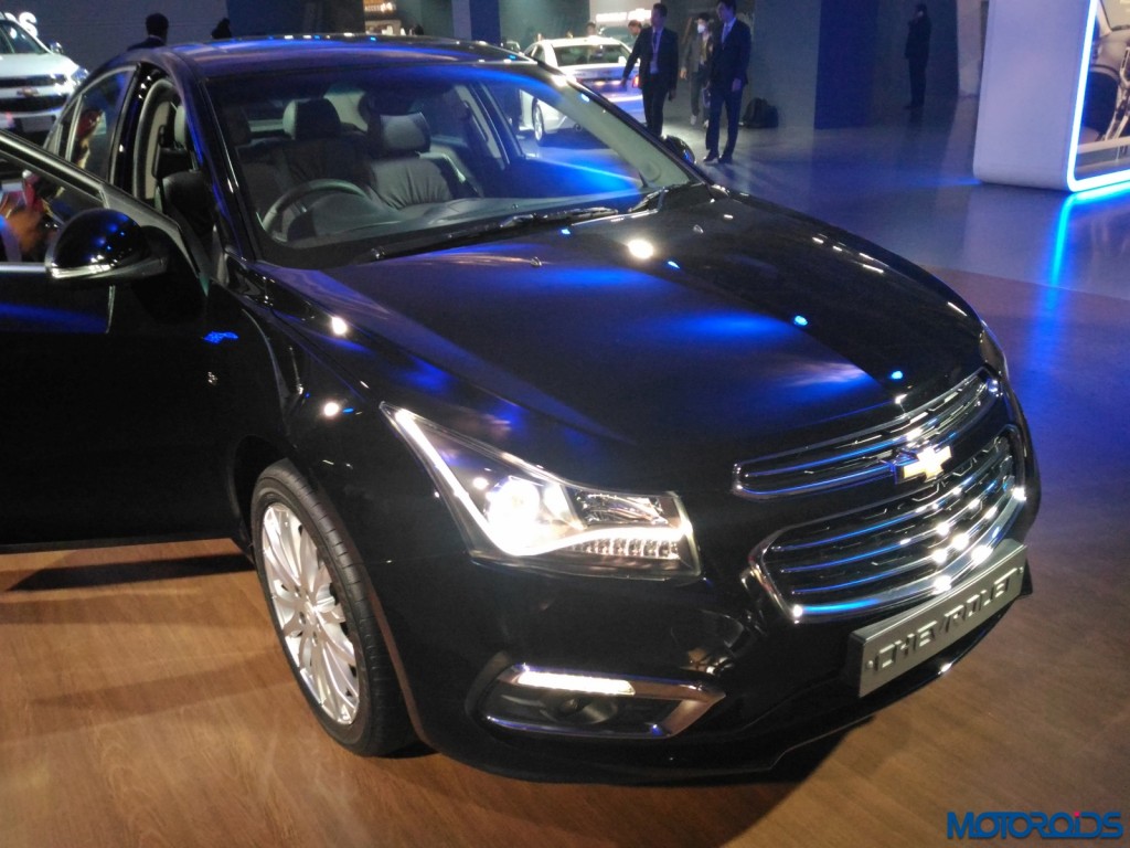 Chevrolet Cruze 2016 Auto Expo (20)