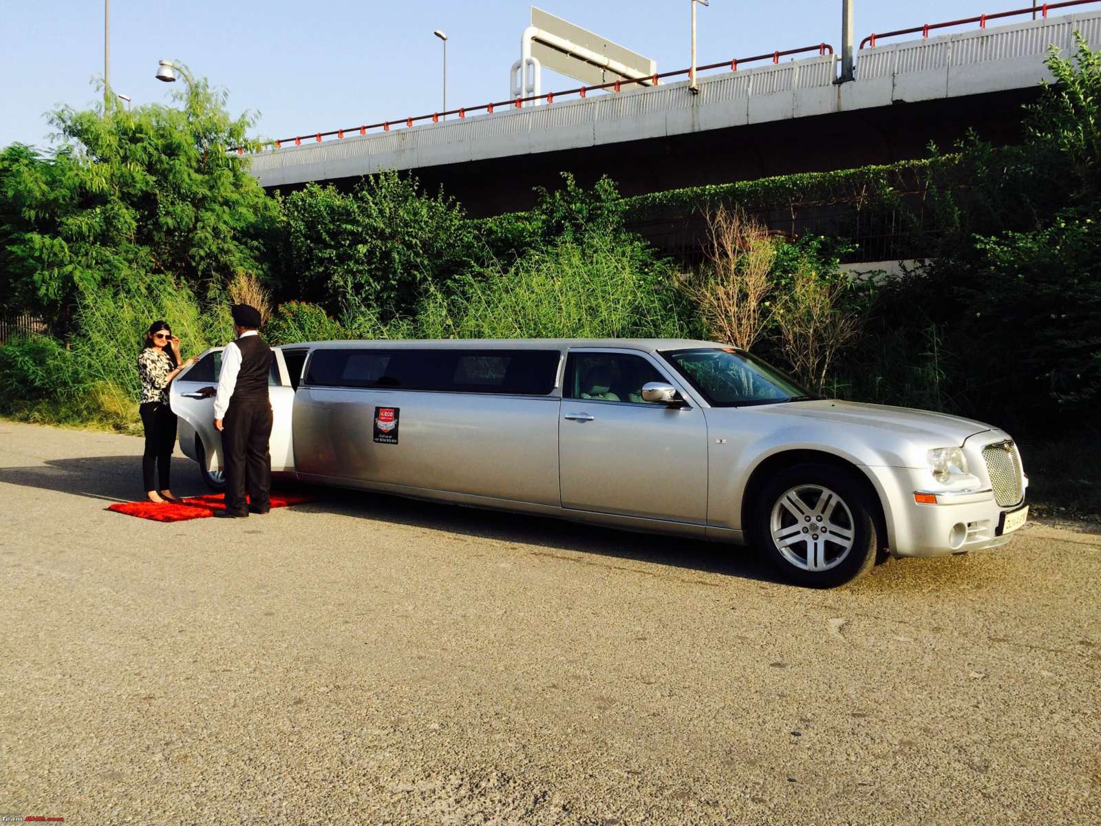 Chrysler 300C limousine