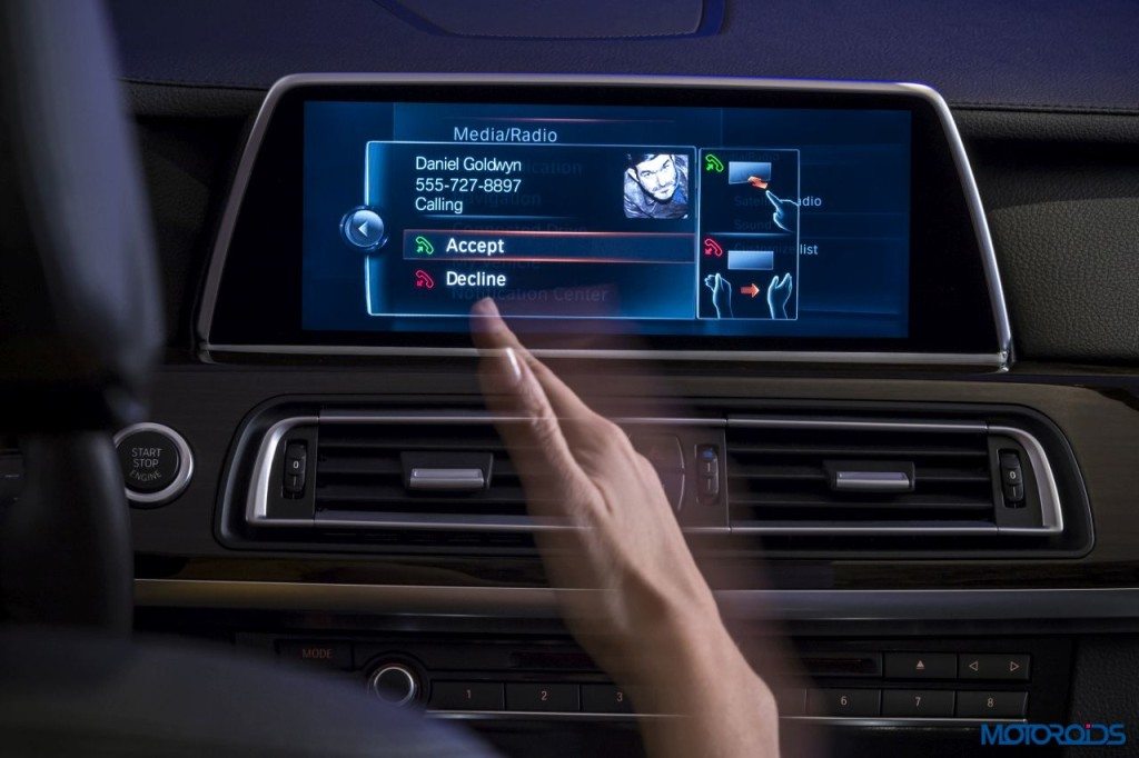 Gesture Control (3)