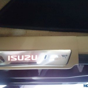 Isuzu D Max V Cross