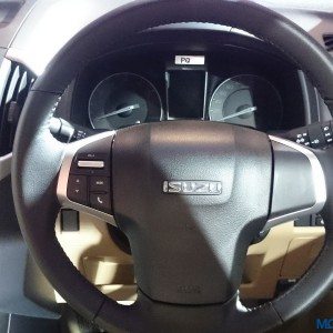 Isuzu D Max V Cross