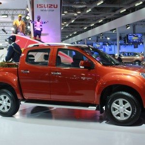 Isuzu D Max V Cross