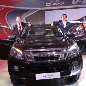 Isuzu D max v cross