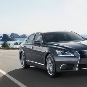 Lexus LS h