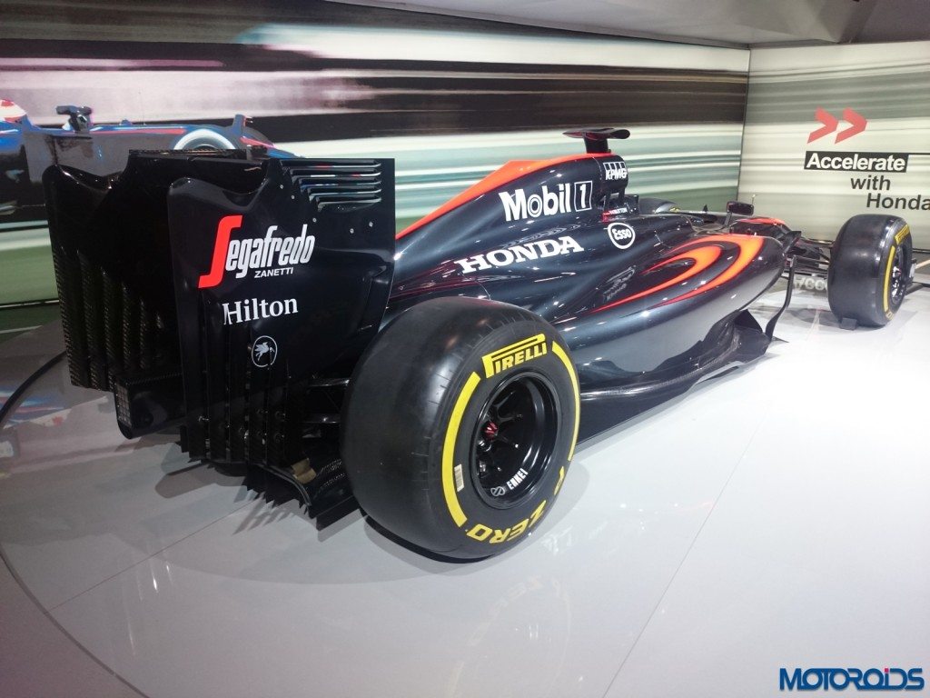 McLaren Honda MP4-30 (1)