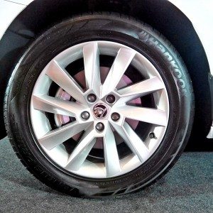 New Skoda Superb wheel