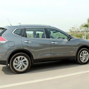 Nissan X Trail Hybrid