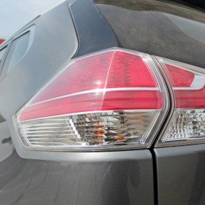 Nissan X Trail Hybrid Tail lamp