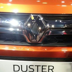 Renault Duster Unveiled at Auto Expo