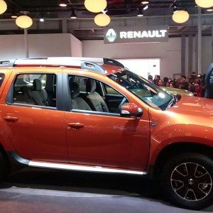 Renault Duster Unveiled at Auto Expo