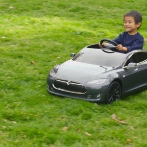 Tesla Model S for Kids by Radio Flyer