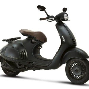 Vespa  Emporio Armani