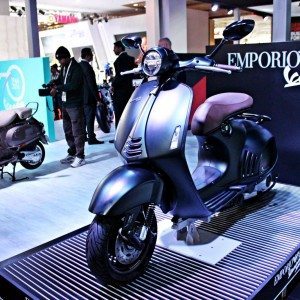 Vespa  Emporio Armani