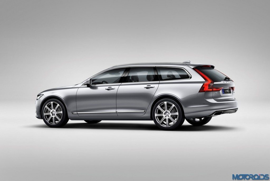 Volvo V90 Studio Rear 3/4