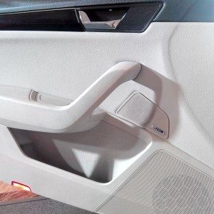 new skoda superb door