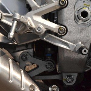 Aprilia RSV RF footrest