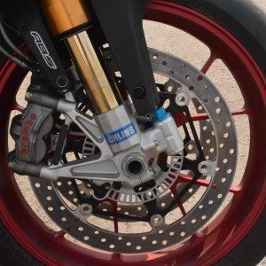 Aprilia RSV RF front disc brake