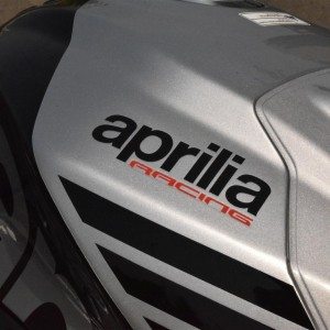 Aprilia RSV RF tank