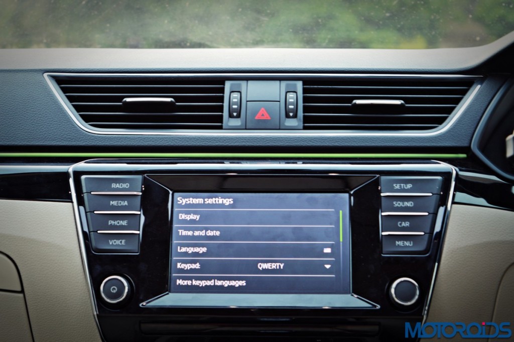 2016 Skoda Superb Infotainment System (2)