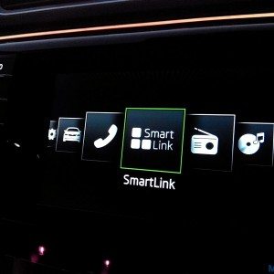 Skoda Superb SmartLink