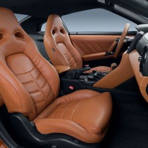 Nissan GT R Interior